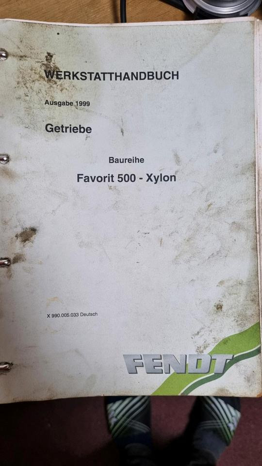 Fendt Xylon Werkstatthandbuch Reperaturanleitung 500 510 515 512 Favorit Werkstattbuch Bedienungsanleitung - Piesa universala pentru Utilaje agricole: Foto 3 Fendt Xylon Werkstatthandbuch Reperaturanleitung 500 510 515 512 Favorit Werkstattbuch Bedienungsanleitung - Piesa universala pentru Utilaje agricole: Foto 3