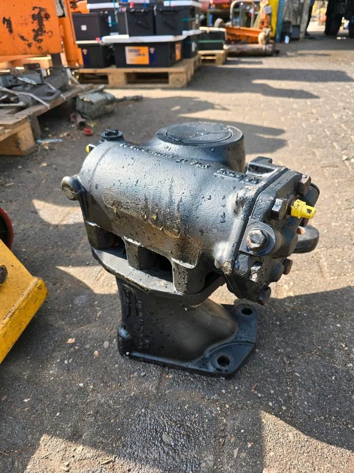 Lenkgetriebe ZF LS 54 ZFLS54 für Unimog Baureihe 405 U423 427 429 430 Mercedes-Benz U Lenkung - Servodirecţie pentru Maşina comunala: Foto 4 Lenkgetriebe ZF LS 54 ZFLS54 für Unimog Baureihe 405 U423 427 429 430 Mercedes-Benz U Lenkung - Servodirecţie pentru Maşina comunala: Foto 4