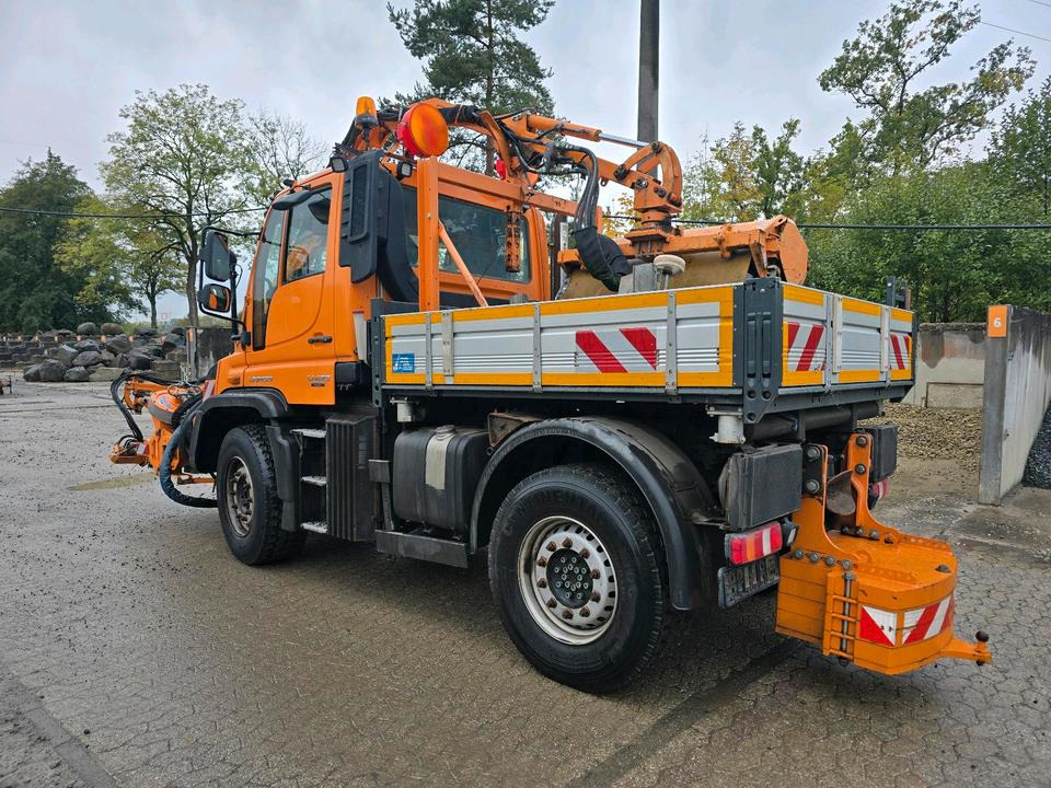 Unimog U423 NKS-Z-UGE-43 Mercedes-Benz 405/10 405/12 UGE Mercedes-Benz U 318 323 327 423 427 429 430 EasyDrive Variopilot - Maşina comunala: Foto 3 Unimog U423 NKS-Z-UGE-43 Mercedes-Benz 405/10 405/12 UGE Mercedes-Benz U 318 323 327 423 427 429 430 EasyDrive Variopilot - Maşina comunala: Foto 3