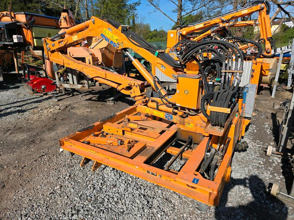 Mulag MHU 800 2013 Mähausleger Böschungsmäher Böschungsmulcher für Unimog 405 U 300 400 500 318 423 427 430 527 535 530 Mercedes-Benz - Tocător cu braţ: Foto 3 Mulag MHU 800 2013 Mähausleger Böschungsmäher Böschungsmulcher für Unimog 405 U 300 400 500 318 423 427 430 527 535 530 Mercedes-Benz - Tocător cu braţ: Foto 3