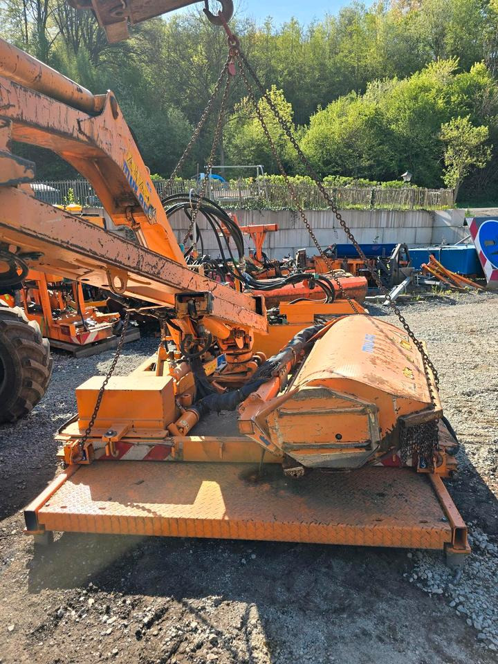 Mulag MHU 800 Mähausleger Böschungsmäher Böschungsmulcher für Unimog 405 U 300 400 500 318 423 427 430 527 535 530 Mercedes-Benz - Tocător cu braţ: Foto 5 Mulag MHU 800 Mähausleger Böschungsmäher Böschungsmulcher für Unimog 405 U 300 400 500 318 423 427 430 527 535 530 Mercedes-Benz - Tocător cu braţ: Foto 5