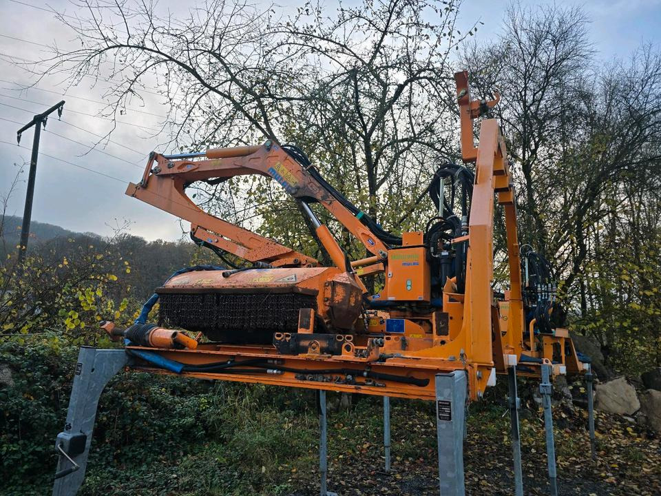 Mulag MHU 800 Mähausleger Teleskop Böschungsmäher Böschungsmulcher für Unimog 405 U 300 400 500 318 423 427 430 527 535 530 Mercedes-Benz - Tocător cu braţ: Foto 3 Mulag MHU 800 Mähausleger Teleskop Böschungsmäher Böschungsmulcher für Unimog 405 U 300 400 500 318 423 427 430 527 535 530 Mercedes-Benz - Tocător cu braţ: Foto 3