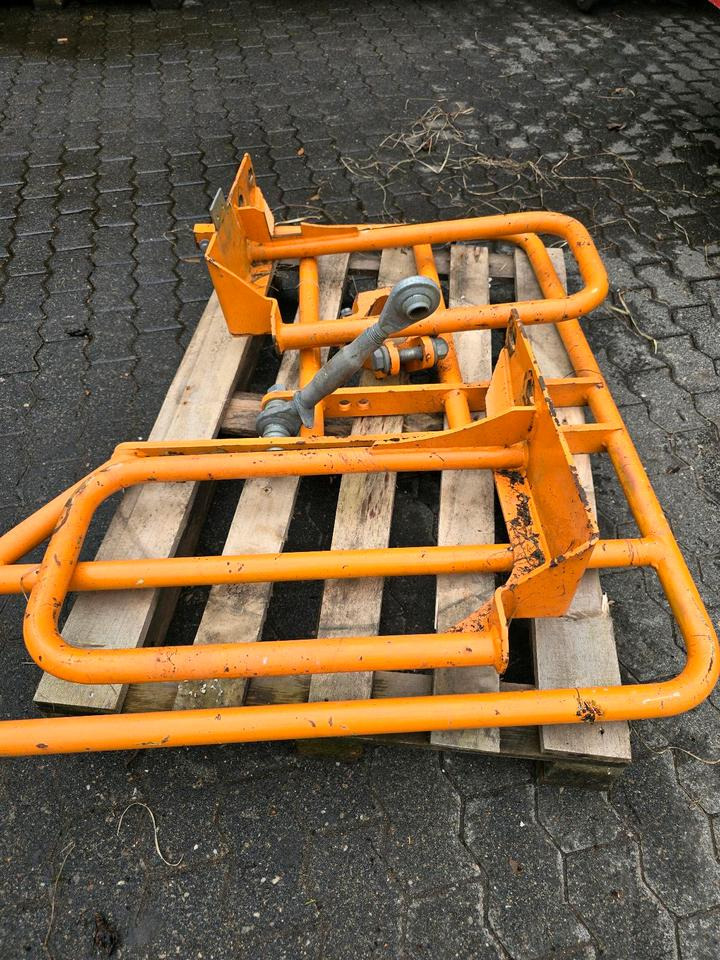 Mulag Seitenanfahrschutz Lampenbügel für Unimog U 300 400 500 UGE UGN 405/12 405/10 Böschungsmäher Böschungsmulcher MHU 800 ME 700 Stoßstange Lampenschutzbügel - Utilaj deszăpezire: Foto 5 Mulag Seitenanfahrschutz Lampenbügel für Unimog U 300 400 500 UGE UGN 405/12 405/10 Böschungsmäher Böschungsmulcher MHU 800 ME 700 Stoßstange Lampenschutzbügel - Utilaj deszăpezire: Foto 5