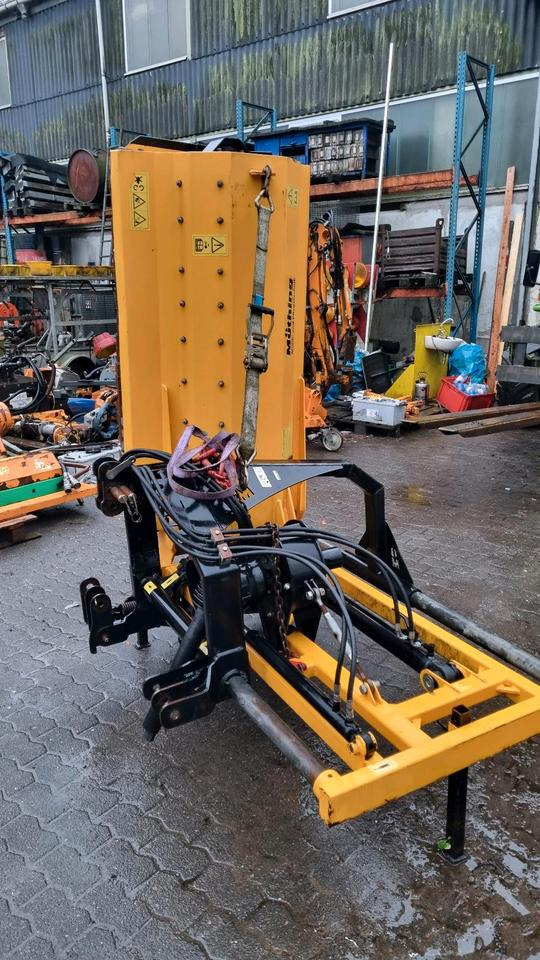 Müthing MU-E/S 140R Seitenmulcher Mähausleger Böschungsmulcher Böschungsmäher Mulchgerät Mulcher Dücker - Tocător lateral: Foto 1 Müthing MU-E/S 140R Seitenmulcher Mähausleger Böschungsmulcher Böschungsmäher Mulchgerät Mulcher Dücker - Tocător lateral: Foto 1