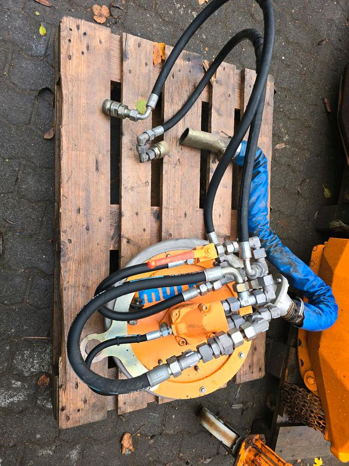 Mulag Gebläse MKM 700 Mähausleger Böschungsmäher Böschungsmulcher FME 600 700 500 MFK 500 600 unimog Mercedes-Benz - Piesă de schimb pentru Tocător resturi vegetale/ Mulcer: Foto 1 Mulag Gebläse MKM 700 Mähausleger Böschungsmäher Böschungsmulcher FME 600 700 500 MFK 500 600 unimog Mercedes-Benz - Piesă de schimb pentru Tocător resturi vegetale/ Mulcer: Foto 1