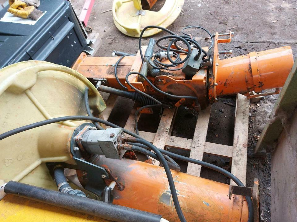 Streueinheit Streuteller Küpper Weisser Salzstreuer IMS STA - Piesă de schimb pentru Maşina comunala: Foto 2 Streueinheit Streuteller Küpper Weisser Salzstreuer IMS STA - Piesă de schimb pentru Maşina comunala: Foto 2