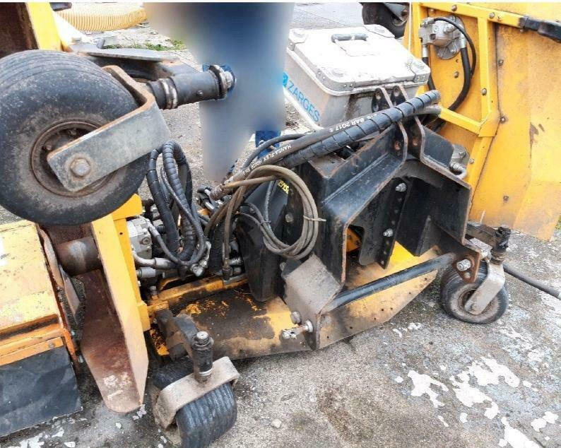 Steensballe Mähdeck 340cm Sichelmähwerk für Reformtrac Metrac Böschungsmulcher Sichelmähdeck terratrac Metrac Reform Hangmäher - Maşină de tuns iarba: Foto 3 Steensballe Mähdeck 340cm Sichelmähwerk für Reformtrac Metrac Böschungsmulcher Sichelmähdeck terratrac Metrac Reform Hangmäher - Maşină de tuns iarba: Foto 3
