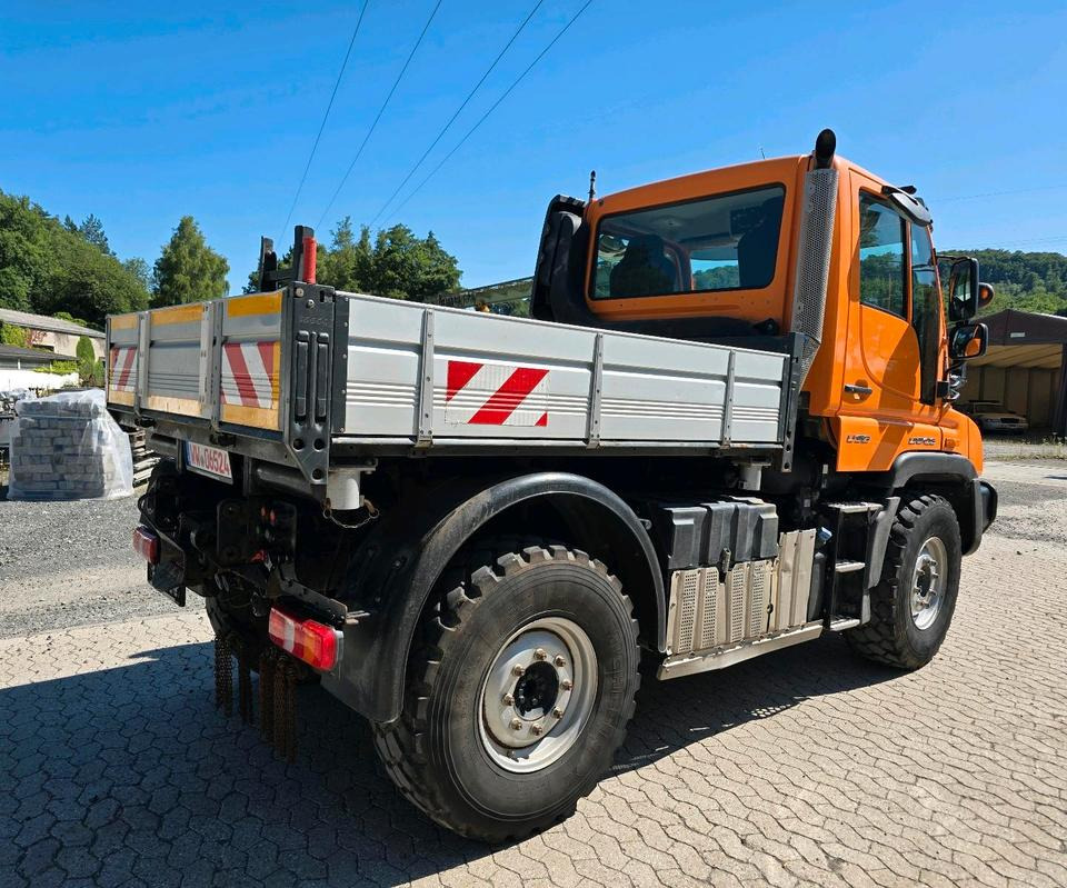 Unimog U318 NKS-F-UGE-42 Mercedes-Benz 405/10 405/12 UGE Mercedes-Benz U 318 323 327 423 427 429 430 EasyDrive Variopilot - Utilaj deszăpezire: Foto 4 Unimog U318 NKS-F-UGE-42 Mercedes-Benz 405/10 405/12 UGE Mercedes-Benz U 318 323 327 423 427 429 430 EasyDrive Variopilot - Utilaj deszăpezire: Foto 4