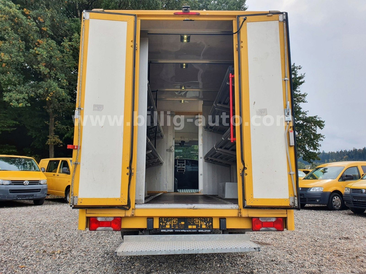 Iveco Daily 1.Hd*EU4*Luftfed.* Integralkoffer DHL POST - Automobil: Foto 5 Iveco Daily 1.Hd*EU4*Luftfed.* Integralkoffer DHL POST - Automobil: Foto 5