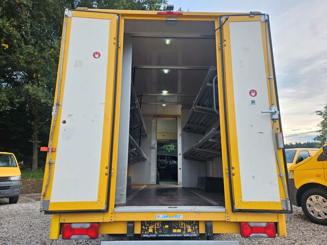 Iveco Daily EURO5 Integralkoffer Koffer Postkoffer - Autoutilitară box: Foto 4 Iveco Daily EURO5 Integralkoffer Koffer Postkoffer - Autoutilitară box: Foto 4