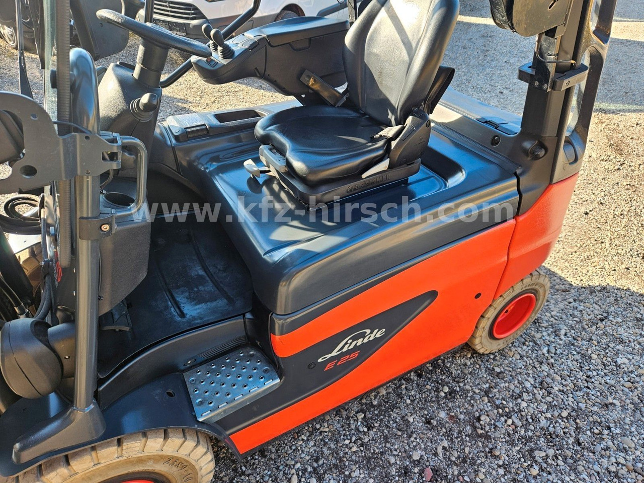 Electrostivuitor Linde E25 R Roadster , 6.880mm Hubhöhe, StVZO hydr. Zi: Foto 9