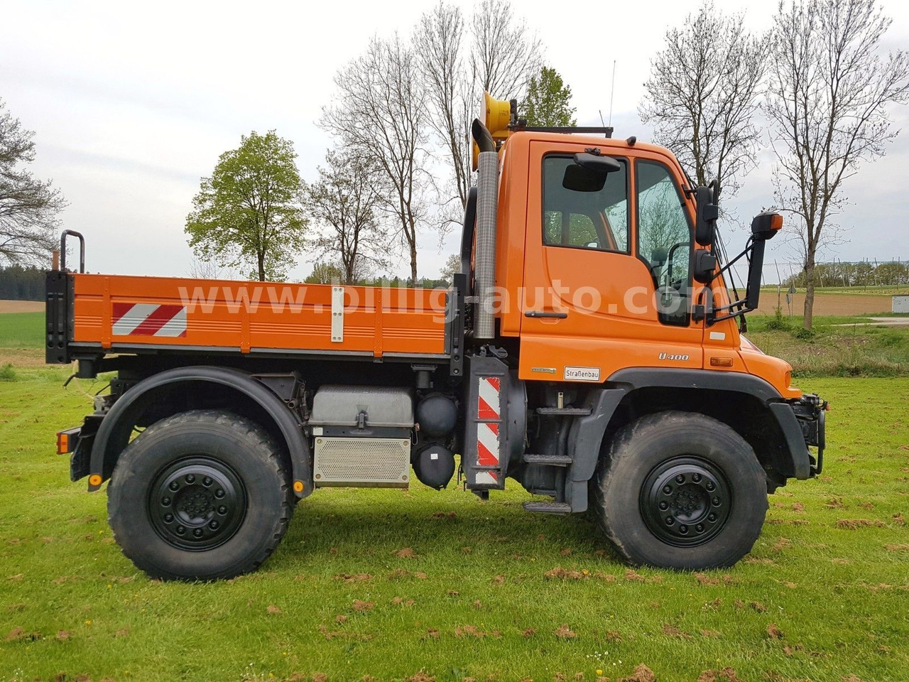 Unimog U400 405/12*HYDROSTAT*VARIOPILOT*Euro4*Kipper - Camion basculantă: Foto 5 Unimog U400 405/12*HYDROSTAT*VARIOPILOT*Euro4*Kipper - Camion basculantă: Foto 5