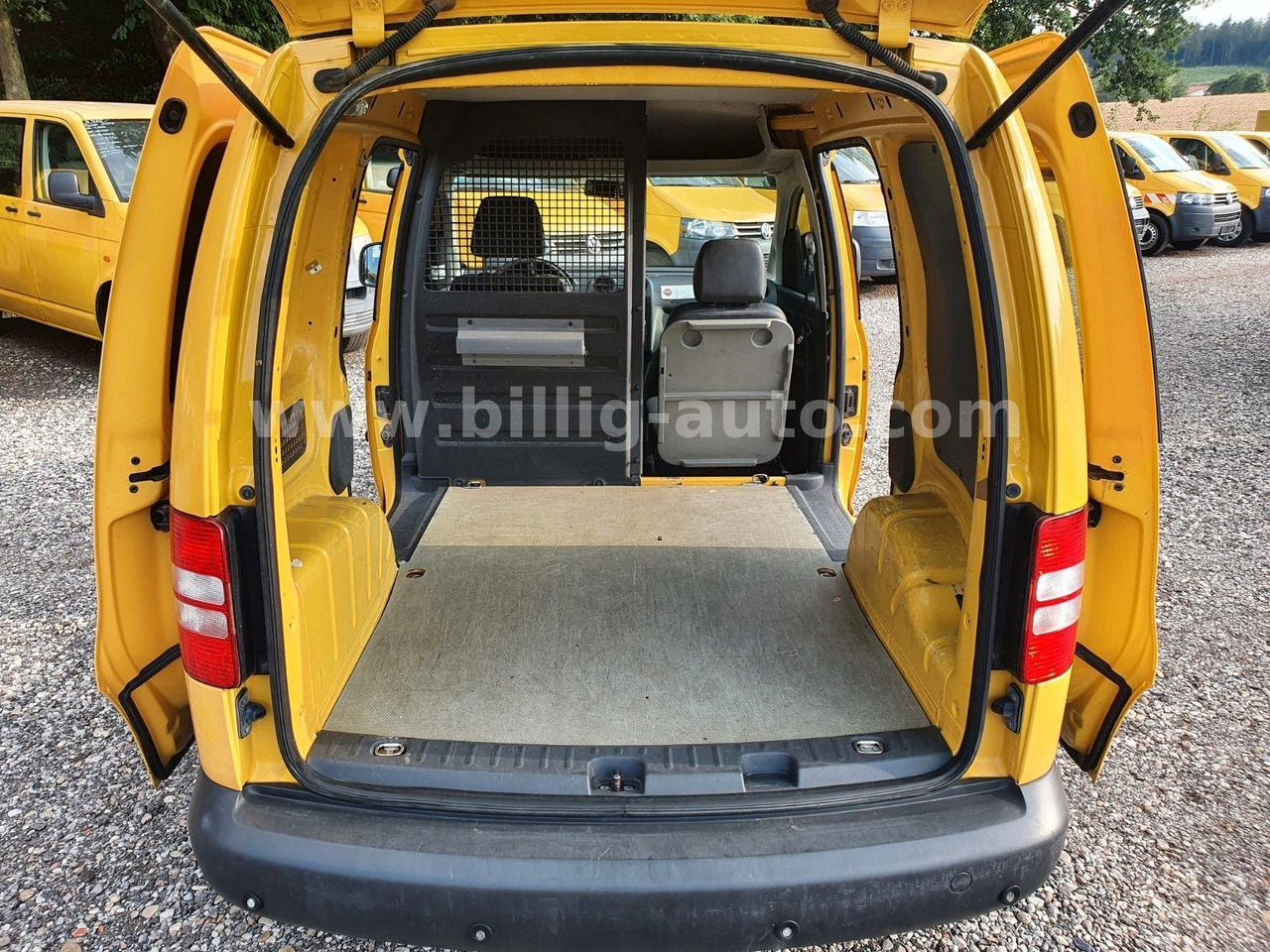 Volkswagen Caddy 2.0 TDI*FLEX-SITZ-PLUS*S-heft*2xS-Türe*EU5 - Transport persoane: Foto 4 Volkswagen Caddy 2.0 TDI*FLEX-SITZ-PLUS*S-heft*2xS-Türe*EU5 - Transport persoane: Foto 4