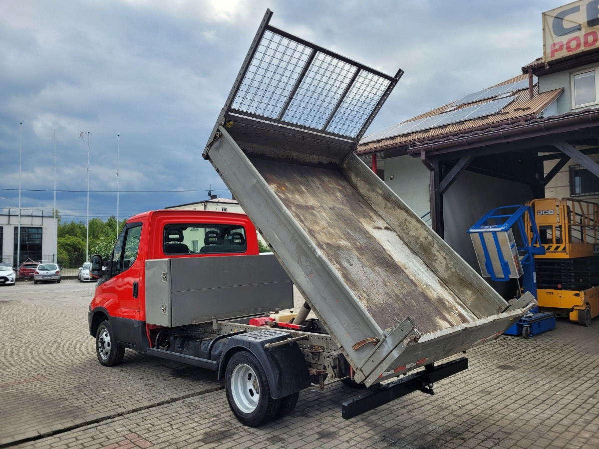 Iveco Iveco Daily 35C13 wywrotka - Autoutilitară basculantă: Foto 4 Iveco Iveco Daily 35C13 wywrotka - Autoutilitară basculantă: Foto 4