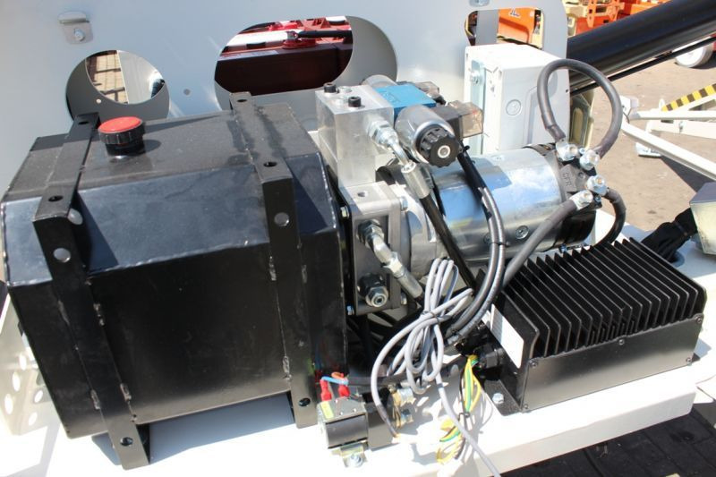 Nacela tractabila nou Matilsa Parma 15 T Nowy Podnośnik Koszowy Na Przyczepie przegubowo teleskopowy: Foto 17 Nacela tractabila nou Matilsa Parma 15 T Nowy Podnośnik Koszowy Na Przyczepie przegubowo teleskopowy: Foto 17