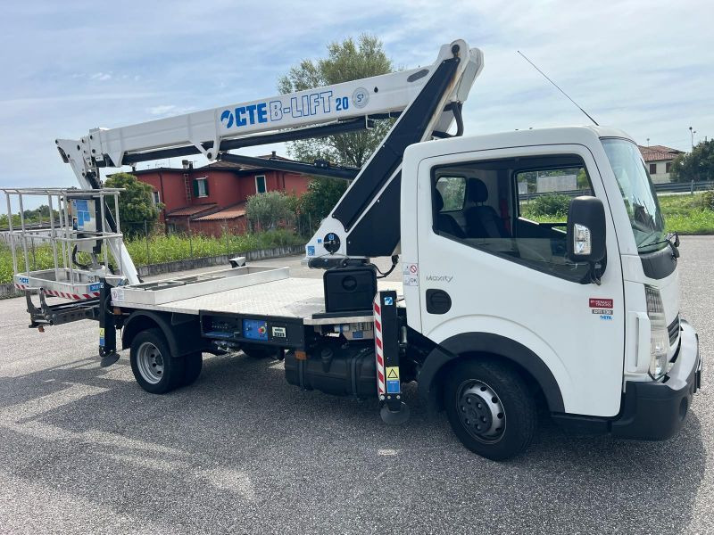 Renault Maxity podnośnik koszowy zwyżka 20 m CTE B-lift 20 JHV - Camion cu nacela: Foto 1 Renault Maxity podnośnik koszowy zwyżka 20 m CTE B-lift 20 JHV - Camion cu nacela: Foto 1
