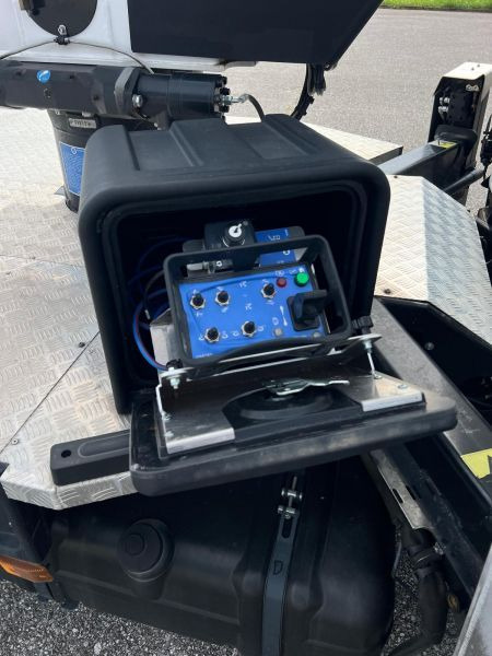 Renault Maxity podnośnik koszowy zwyżka 20 m CTE B-lift 20 JHV - Camion cu nacela: Foto 5 Renault Maxity podnośnik koszowy zwyżka 20 m CTE B-lift 20 JHV - Camion cu nacela: Foto 5