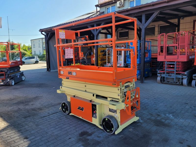 Podnośnik nożycowy elektryczny 8 m JLG 6RS - Platforma foarfeca: Foto 4 Podnośnik nożycowy elektryczny 8 m JLG 6RS - Platforma foarfeca: Foto 4