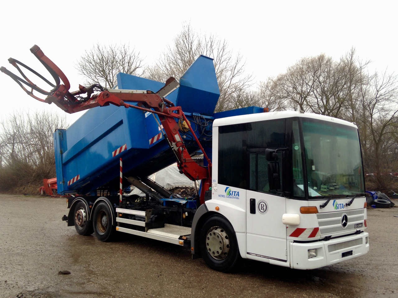 MERCEDES-BENZ ECONIC - Autogunoiere: Foto 1 MERCEDES-BENZ ECONIC - Autogunoiere: Foto 1