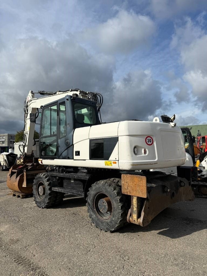 CAT M 316 D - Excavator pe roţi: Foto 2 CAT M 316 D - Excavator pe roţi: Foto 2