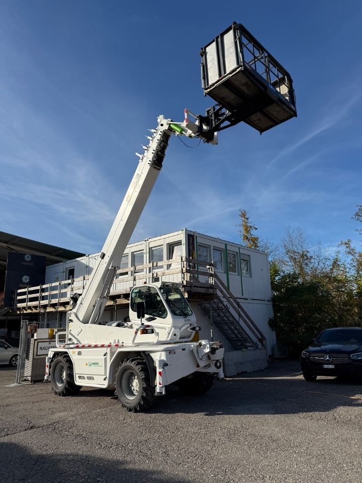 Merlo Roto 40.25 MCSS - Stivuitor telescopic: Foto 5 Merlo Roto 40.25 MCSS - Stivuitor telescopic: Foto 5