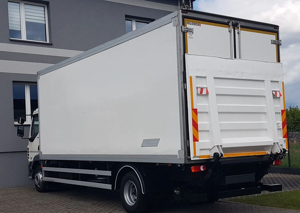 DAF 16T LF 230 WINDA CHŁODNIA 16EP 6,60x2,48x2,39 KLIMA IZOTERMA MROŹNIA - Camion frigider: Foto 3 DAF 16T LF 230 WINDA CHŁODNIA 16EP 6,60x2,48x2,39 KLIMA IZOTERMA MROŹNIA - Camion frigider: Foto 3
