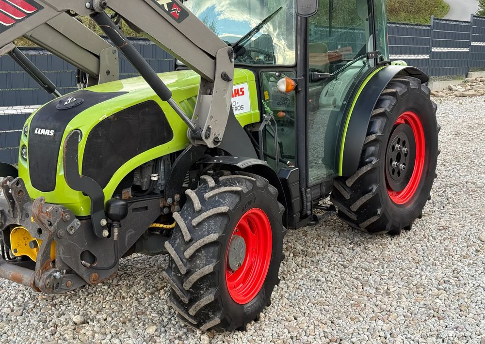 Claas * 240 F NEXOS CLAAS * 4x4 * Sadowniczy * Tur MX F304 * TUZ * Wałek WOM* Ciągnik * Traktor * - Tractor agricol: Foto 5 Claas * 240 F NEXOS CLAAS * 4x4 * Sadowniczy * Tur MX F304 * TUZ * Wałek WOM* Ciągnik * Traktor * - Tractor agricol: Foto 5
