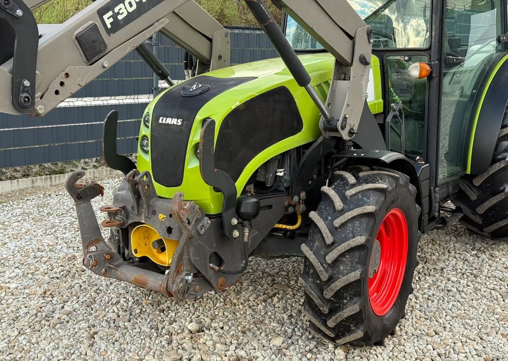 Claas * 240 F NEXOS CLAAS * 4x4 * Sadowniczy * Tur MX F304 * TUZ * Wałek WOM* Ciągnik * Traktor * - Tractor agricol: Foto 3 Claas * 240 F NEXOS CLAAS * 4x4 * Sadowniczy * Tur MX F304 * TUZ * Wałek WOM* Ciągnik * Traktor * - Tractor agricol: Foto 3