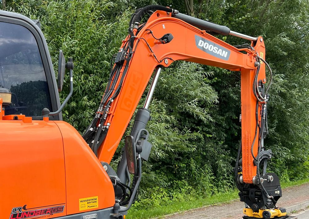 Excavator pe roţi Doosan DOOSAN DX57W *ROTOTILT* 2200 Motogodzin JAK NOWA KOPARKA KOŁOWA STAN PERFEKCYJNY SPROWADZONA: Foto 16