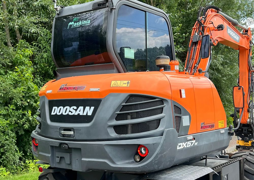 Excavator pe roţi Doosan DOOSAN DX57W *ROTOTILT* 2200 Motogodzin JAK NOWA KOPARKA KOŁOWA STAN PERFEKCYJNY SPROWADZONA: Foto 15