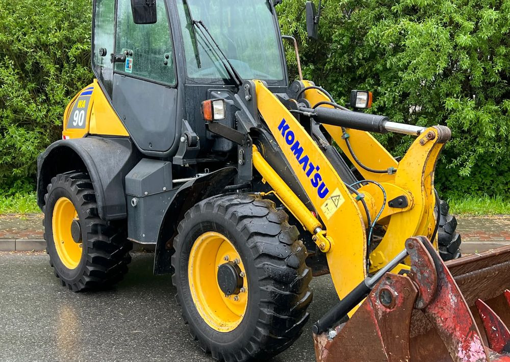 Komatsu Ładowarka KOMATSU WA 90 STAN IDEALNY - Încărcător frontal pe pneuri: Foto 4 Komatsu Ładowarka KOMATSU WA 90 STAN IDEALNY - Încărcător frontal pe pneuri: Foto 4