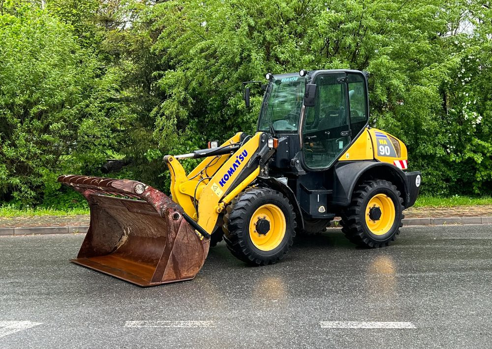 Komatsu Ładowarka KOMATSU WA 90 STAN IDEALNY - Încărcător frontal pe pneuri: Foto 1 Komatsu Ładowarka KOMATSU WA 90 STAN IDEALNY - Încărcător frontal pe pneuri: Foto 1