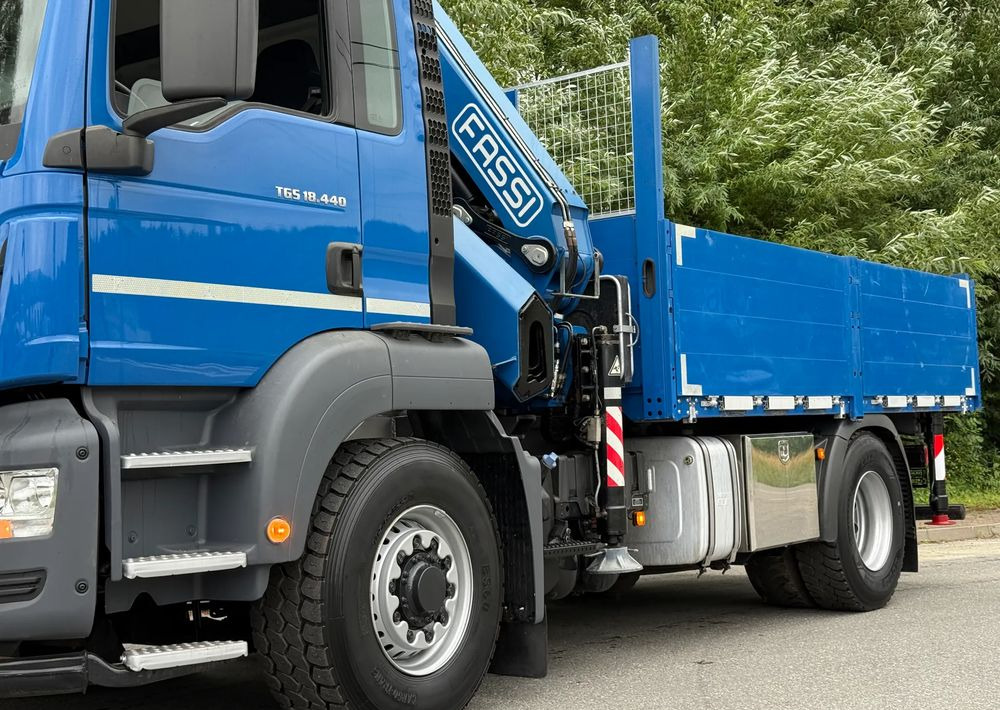 MAN * MAN 18.440 TGS * 4x4 * HDS Fassi F215 * Sprowadzony * 95 000 KM ! * Stan Jak Nowy - Camion platformă, Camion cu macara: Foto 5 MAN * MAN 18.440 TGS * 4x4 * HDS Fassi F215 * Sprowadzony * 95 000 KM ! * Stan Jak Nowy - Camion platformă, Camion cu macara: Foto 5