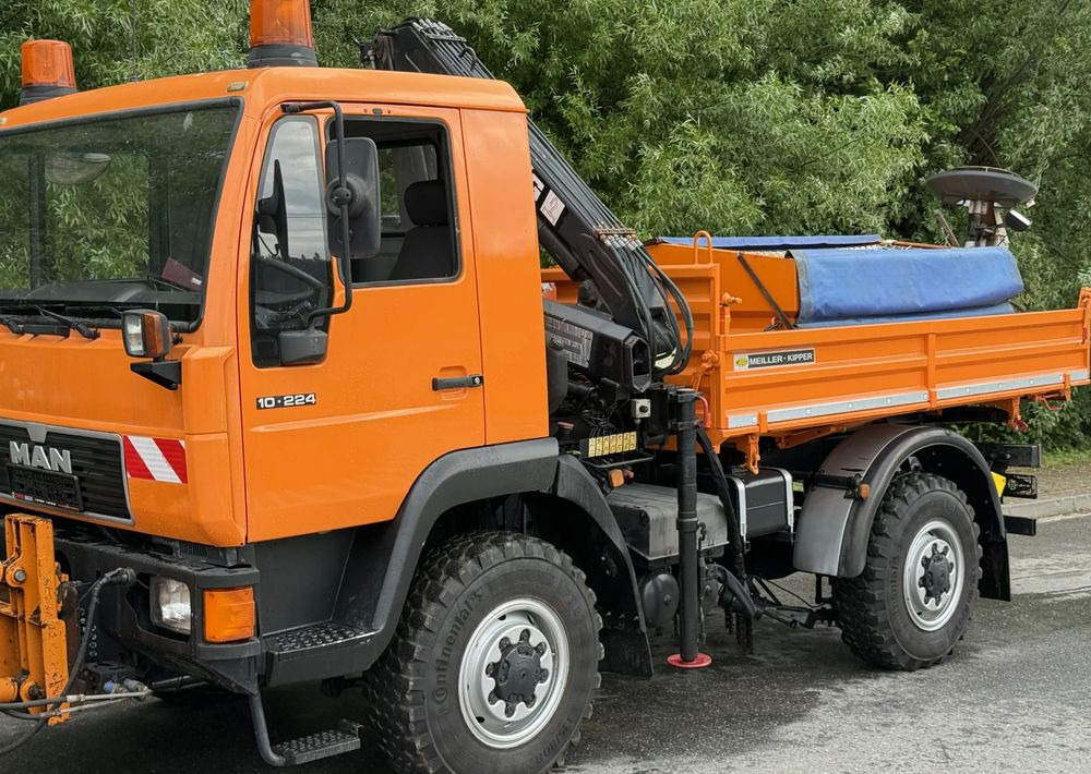 MAN * MAN LE 10.220 *Kiper Wywrotka * 4x4 * Pług Piaskarka * Zimowe Utrzymanie * Sprowadzony * HDS MKG * - Camion basculantă: Foto 3 MAN * MAN LE 10.220 *Kiper Wywrotka * 4x4 * Pług Piaskarka * Zimowe Utrzymanie * Sprowadzony * HDS MKG * - Camion basculantă: Foto 3