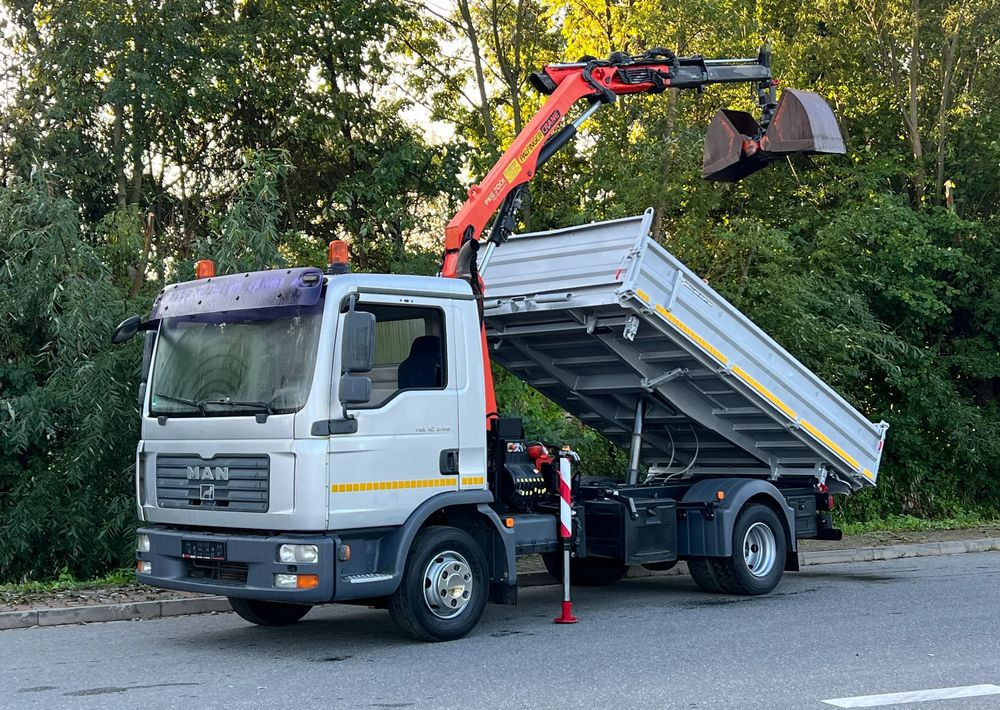 MAN MAN TGL 12-240 Kiper Wywrotka 4x2 Kran PALFINGER PK 12500 BARDZO DOBRY STAN - Camion basculantă: Foto 1 MAN MAN TGL 12-240 Kiper Wywrotka 4x2 Kran PALFINGER PK 12500 BARDZO DOBRY STAN - Camion basculantă: Foto 1