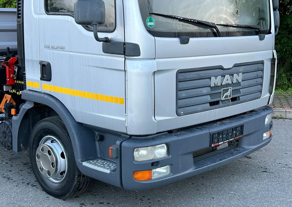 MAN MAN TGL 12-240 Kiper Wywrotka 4x2 Kran PALFINGER PK 12500 BARDZO DOBRY STAN - Camion basculantă: Foto 3 MAN MAN TGL 12-240 Kiper Wywrotka 4x2 Kran PALFINGER PK 12500 BARDZO DOBRY STAN - Camion basculantă: Foto 3