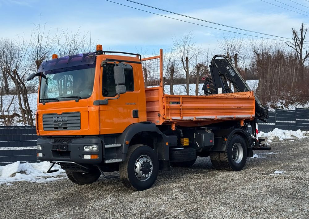MAN * TGM 18-330 MAN 4x4 HDS Hiab 122 * Kiper Wywrotka * Bardzo Dobry Stan - Camion basculantă: Foto 2 MAN * TGM 18-330 MAN 4x4 HDS Hiab 122 * Kiper Wywrotka * Bardzo Dobry Stan - Camion basculantă: Foto 2