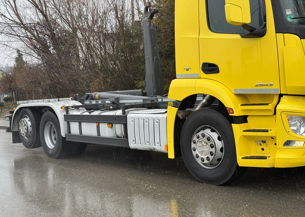 Mercedes-Benz * Hakowiec * Mercedes Antos 2543 * Sprowadzony * Stan Perfekcyjny - Camion cu cârlig: Foto 5 Mercedes-Benz * Hakowiec * Mercedes Antos 2543 * Sprowadzony * Stan Perfekcyjny - Camion cu cârlig: Foto 5