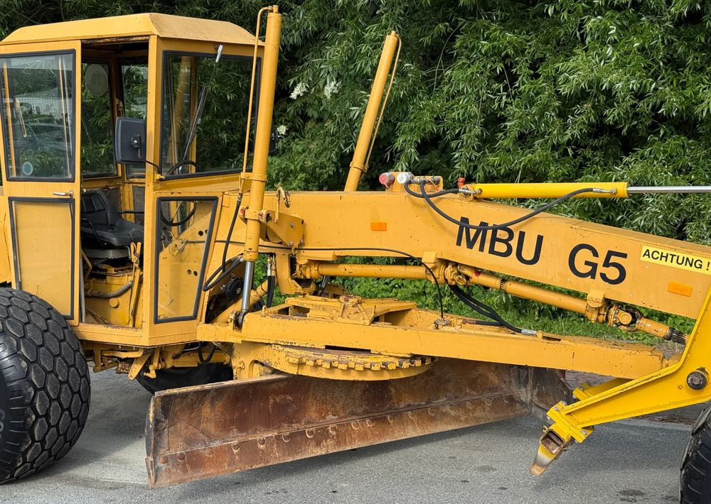 O&K * Równiarka * MBU G50 * Sprowadzona * 2 Osie * 4x4 * Maszyna Drogowa - Cilindru compactor: Foto 4 O&K * Równiarka * MBU G50 * Sprowadzona * 2 Osie * 4x4 * Maszyna Drogowa - Cilindru compactor: Foto 4