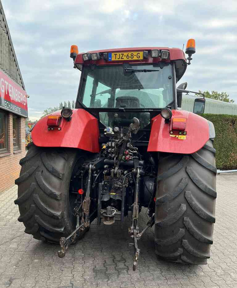 Case-IH CVX 1135 Tractoren - Tractor agricol: Foto 5 Case-IH CVX 1135 Tractoren - Tractor agricol: Foto 5