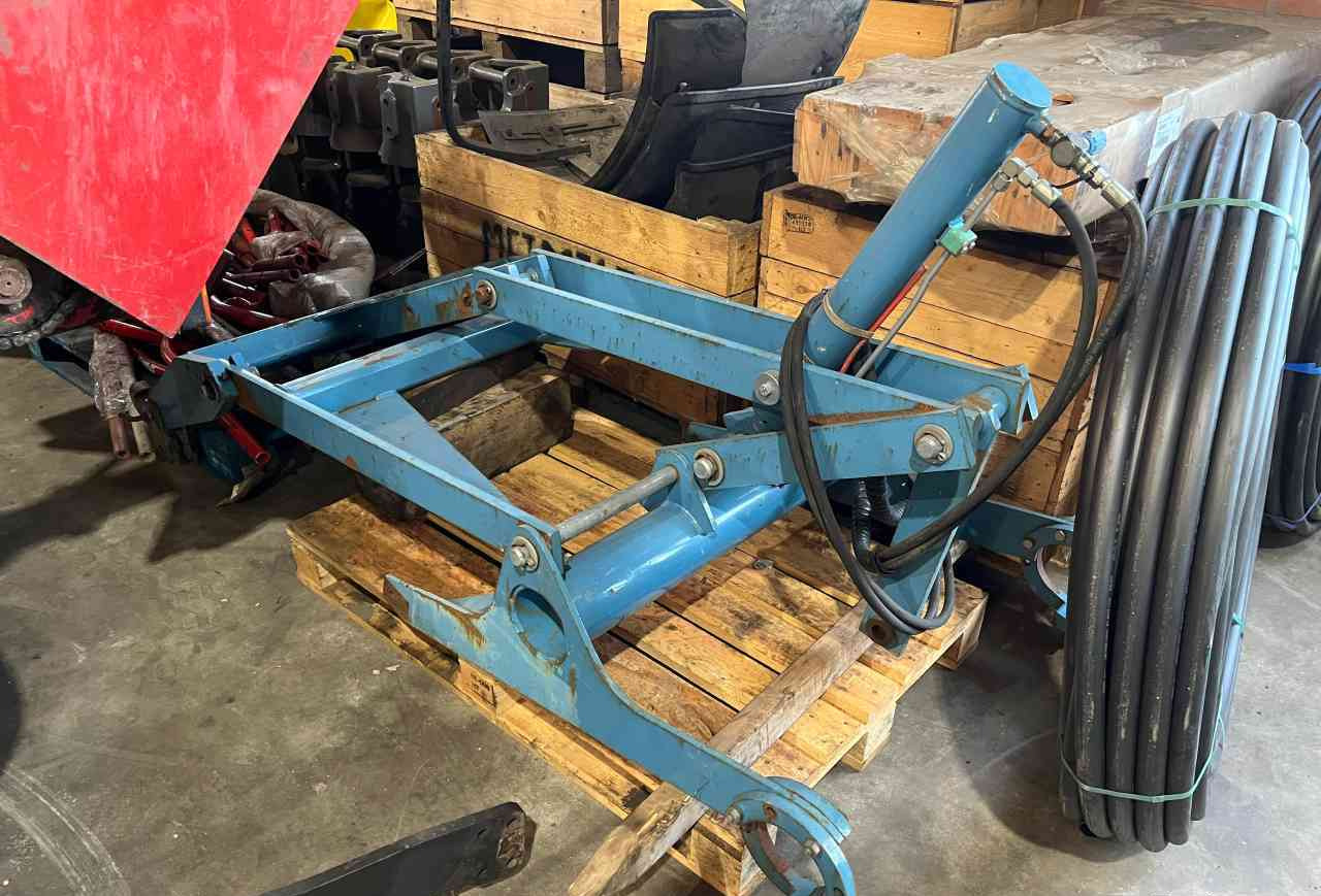 Imants Hef passend aan onderImants 47 spitmachine grondbewerking - Maşină pentru prelucrarea solului: Foto 1 Imants Hef passend aan onderImants 47 spitmachine grondbewerking - Maşină pentru prelucrarea solului: Foto 1