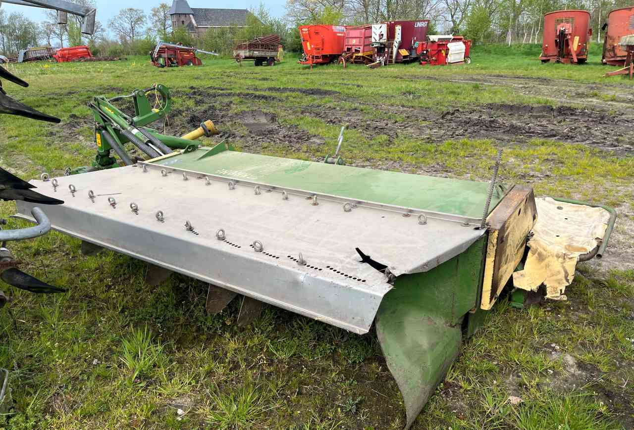 Krone AM283 CV schijvenmaaier Hooibouwmachines. - Cositoare: Foto 4 Krone AM283 CV schijvenmaaier Hooibouwmachines. - Cositoare: Foto 4
