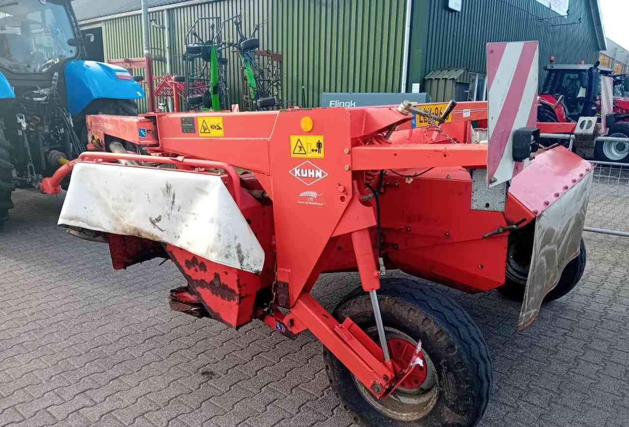 Kuhn FC302G getrokken schijvenmaaier *Verkocht/sold* - Cositoare: Foto 2 Kuhn FC302G getrokken schijvenmaaier *Verkocht/sold* - Cositoare: Foto 2
