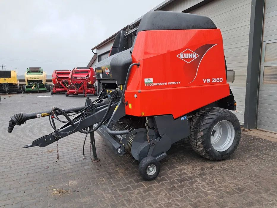 Kuhn VB 2160 - Presă baloţi rotunzi: Foto 2 Kuhn VB 2160 - Presă baloţi rotunzi: Foto 2