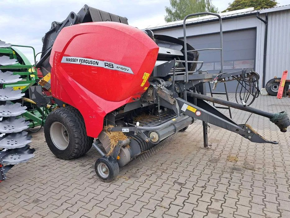 M-F MASSEY FERGUSON RB 4160V Xtra - Presă baloţi rotunzi: Foto 4 M-F MASSEY FERGUSON RB 4160V Xtra - Presă baloţi rotunzi: Foto 4