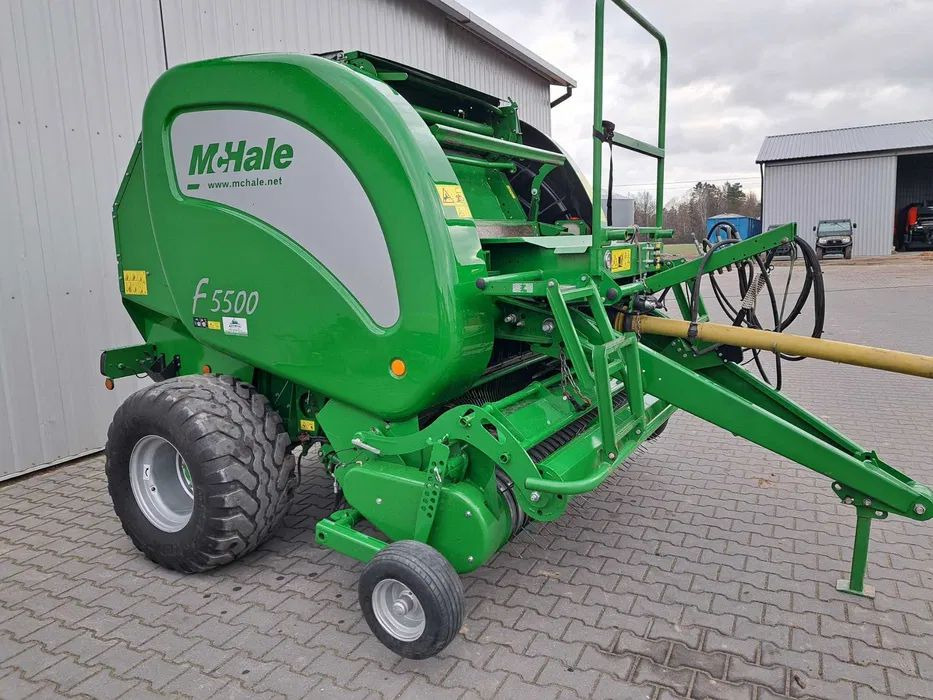 Mchale F5500 - Presă baloţi rotunzi: Foto 1 Mchale F5500 - Presă baloţi rotunzi: Foto 1