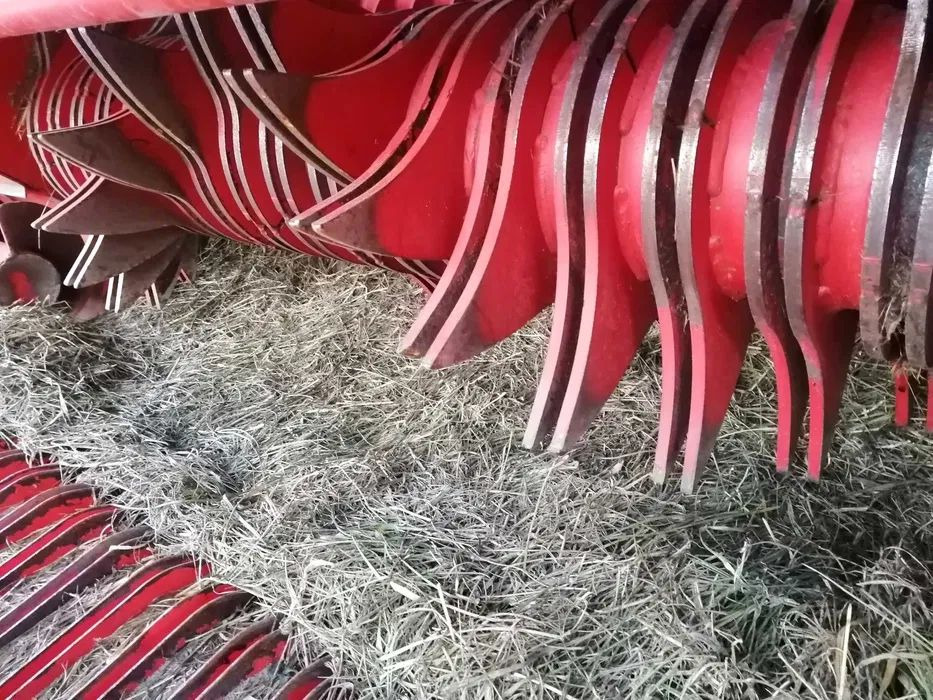 Prasa rolująca Welger RP 245 LELY - Presă baloţi rotunzi: Foto 2 Prasa rolująca Welger RP 245 LELY - Presă baloţi rotunzi: Foto 2