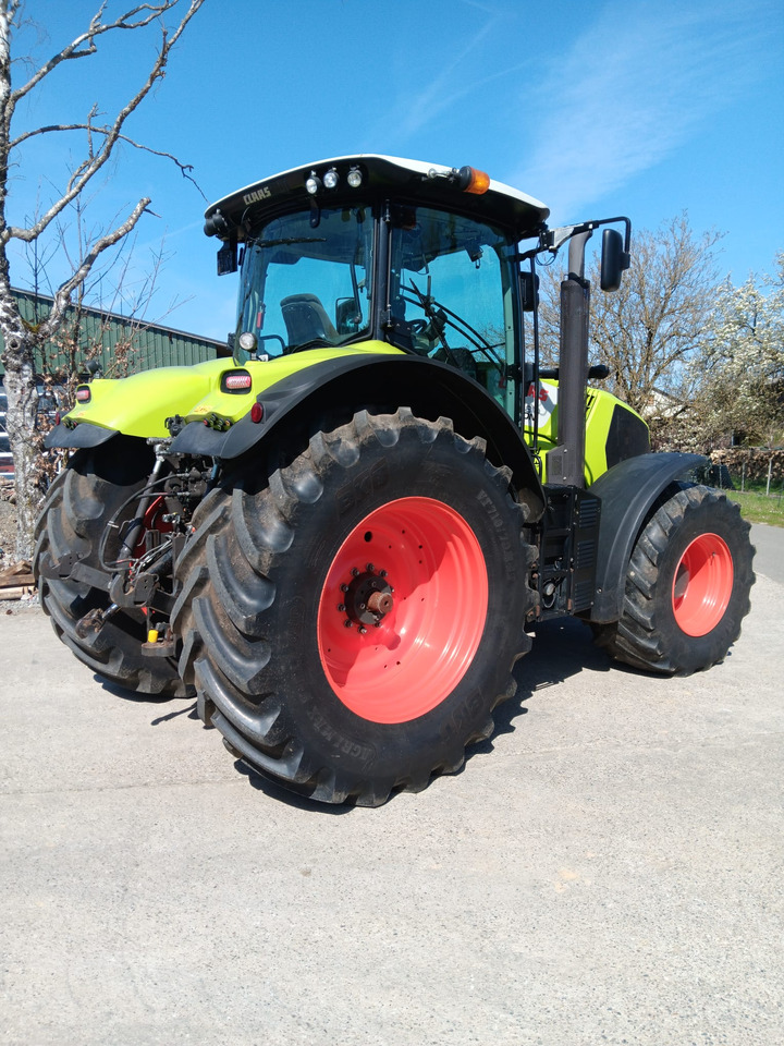 CLAAS Claas Axion 810 CMATIC Cebis - Tractor agricol: Foto 3 CLAAS Claas Axion 810 CMATIC Cebis - Tractor agricol: Foto 3