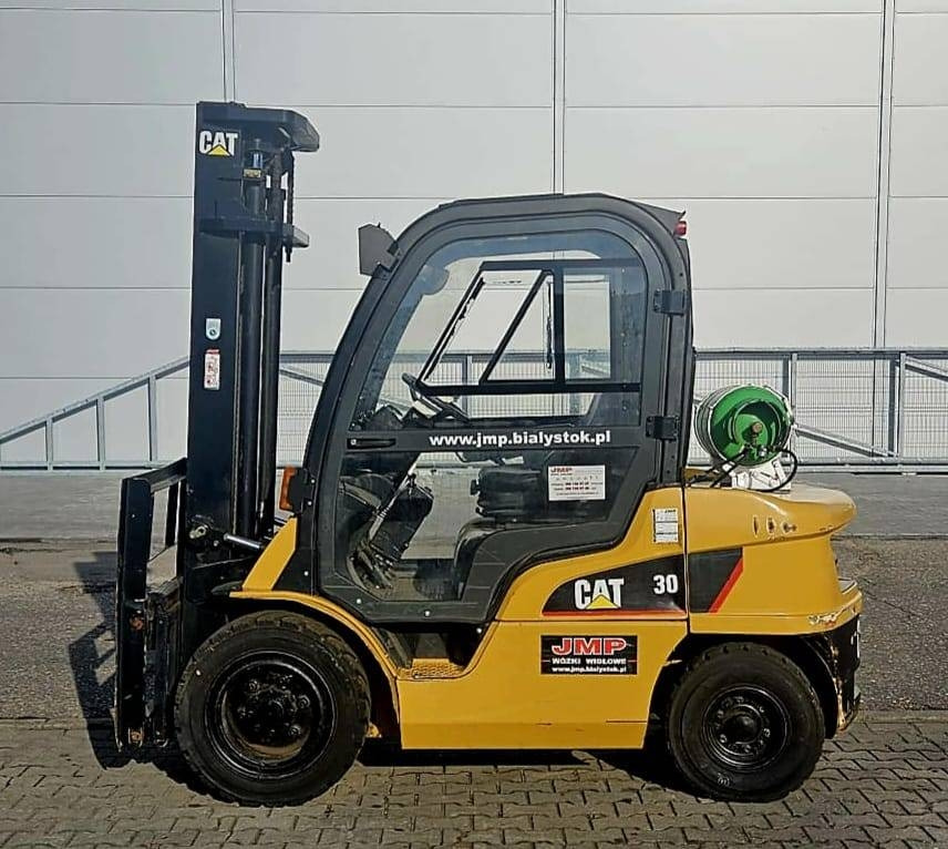 CAT GP 30 N  - Stivuitor GPL: Foto 1 CAT GP 30 N  - Stivuitor GPL: Foto 1