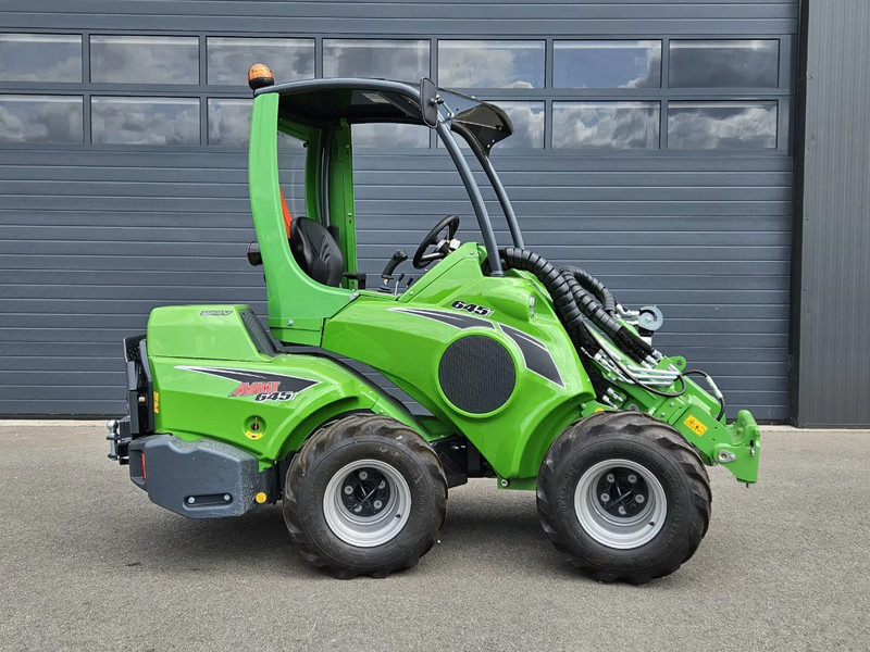 Avant 645i Rental mini-shovel - Mini încărcător pe şenile: Foto 2 Avant 645i Rental mini-shovel - Mini încărcător pe şenile: Foto 2